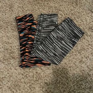 Set of 2 UA calf length leggings